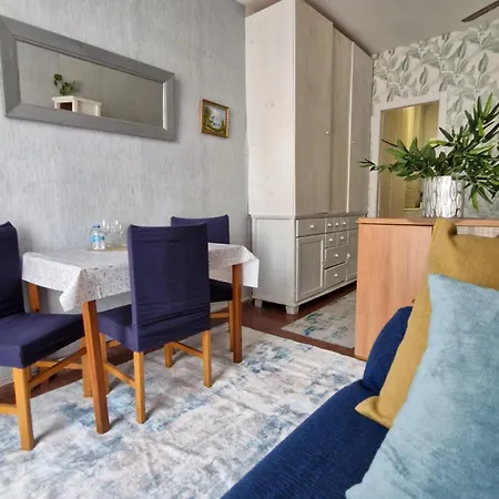 Apartamento Axioma Studia